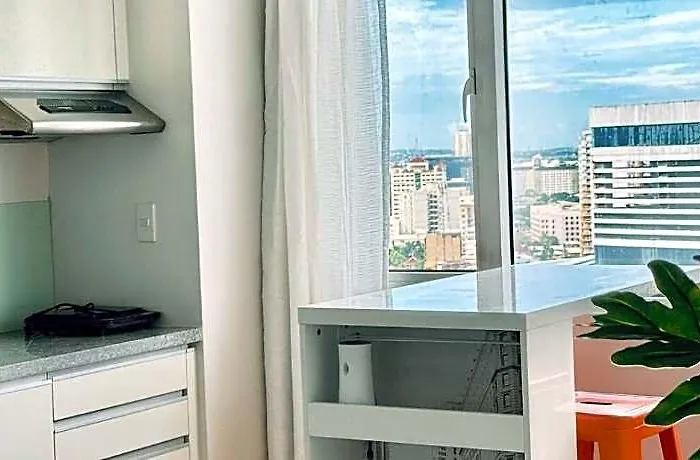 Calyx Residences Ayala